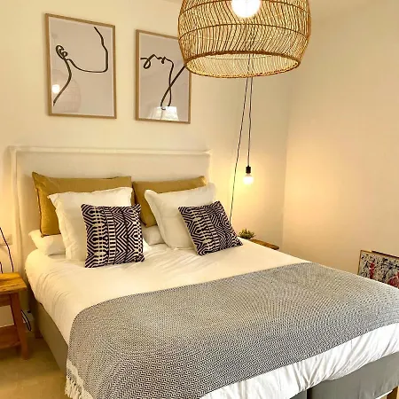 Guadalmina Beach Holidays Apartment, *