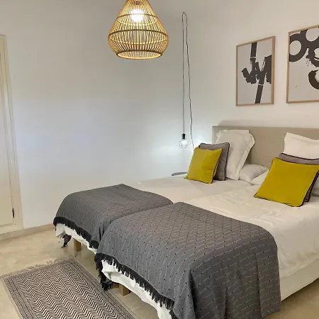 Apartment Guadalmina Beach Holidays Apartment, Marbella