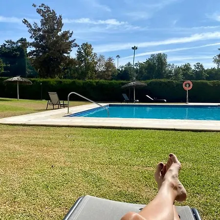 Guadalmina Beach Holidays Apartment, Apartament